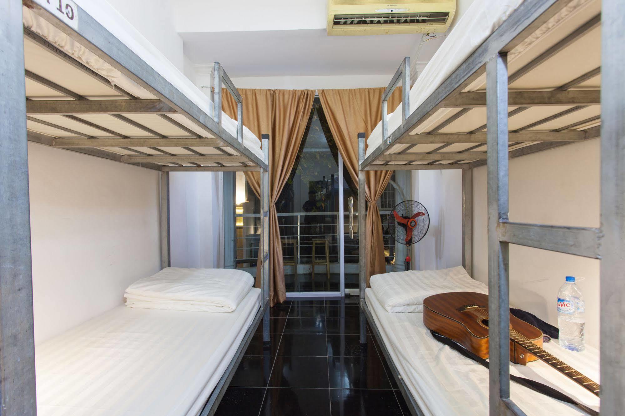 ทุก แอท 3 เอเอ็ม Hostel ฮานอย ภายนอก รูปภาพ